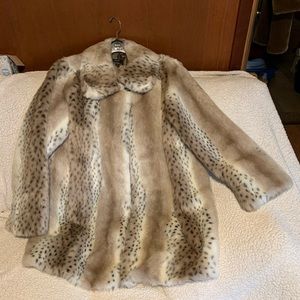 Dennis Basso women’s faux fur coat